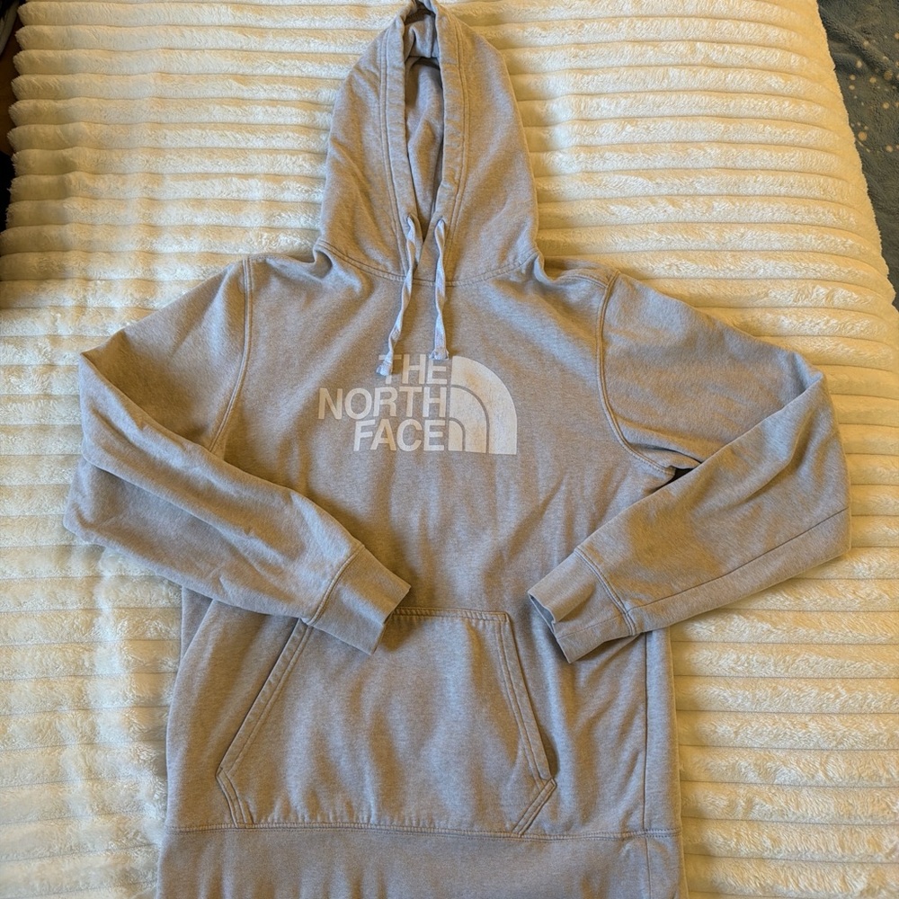 The North Face Men's Light Gray Hoodie